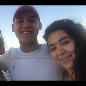 Meet your Posher, Jasmin